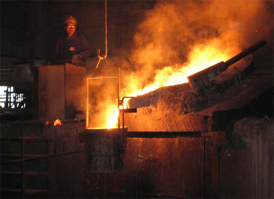 Protection shutdown when induction furnace power is increased